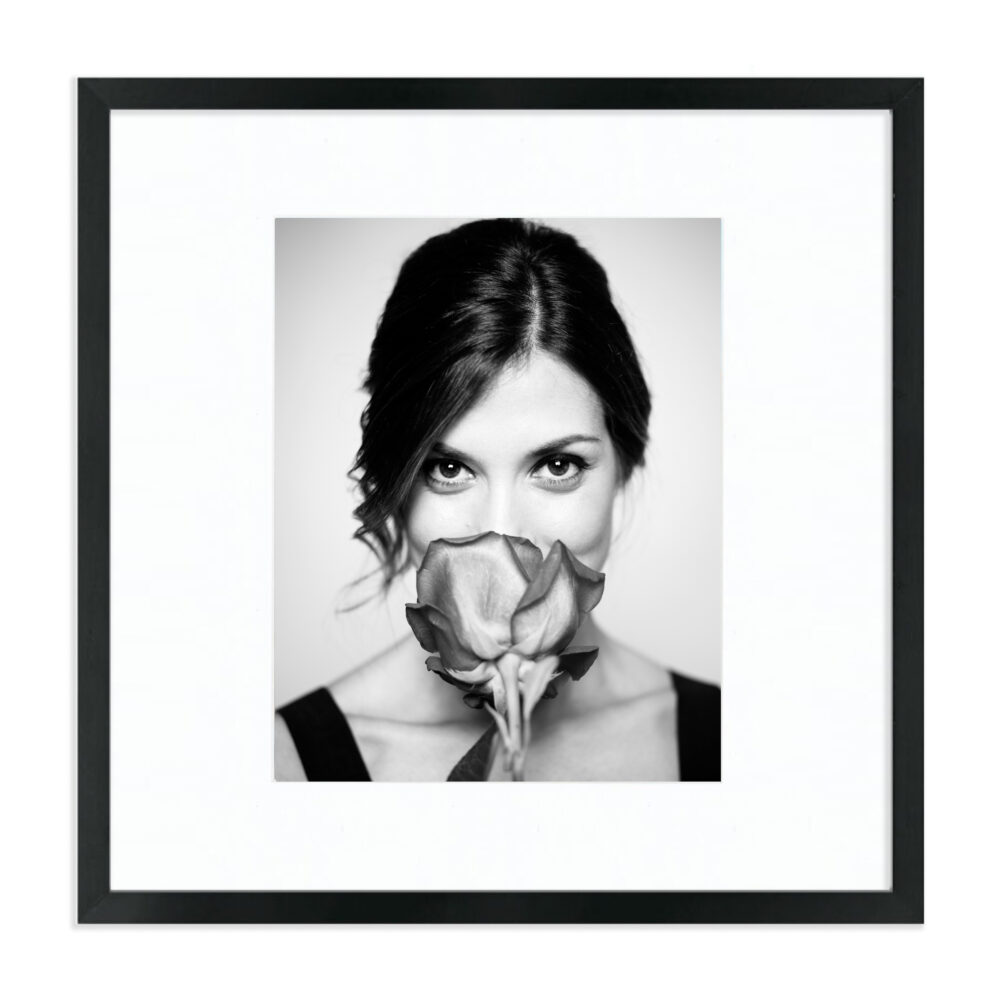 Rose Kiss